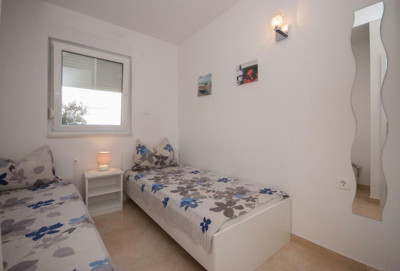 Apartment Adriatic - Saldun Trogir Exterior foto